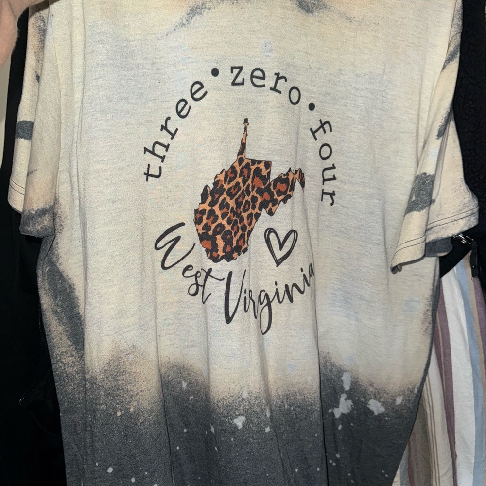 West Virginia Graphic T-Shirt